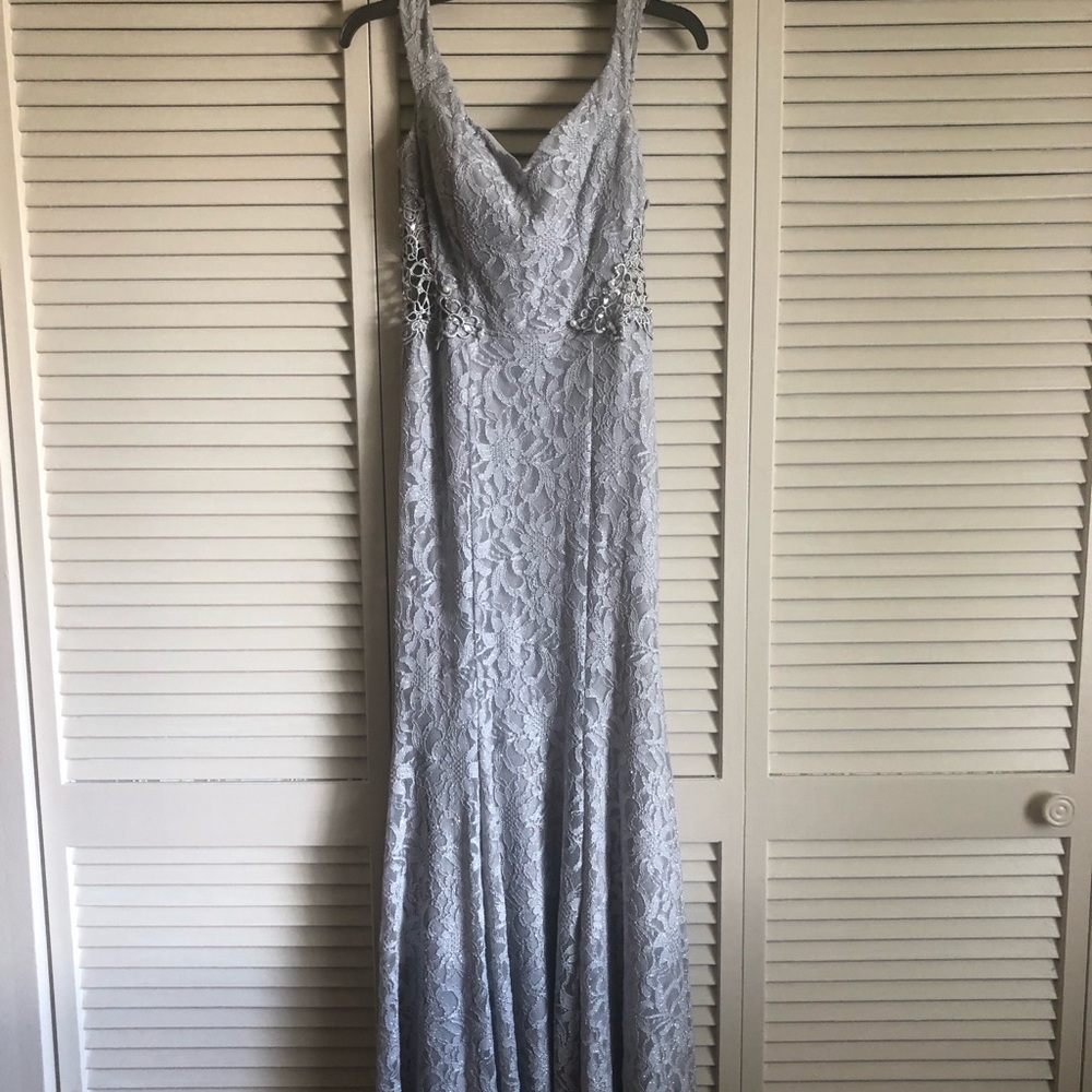 Beautiful prom dress!